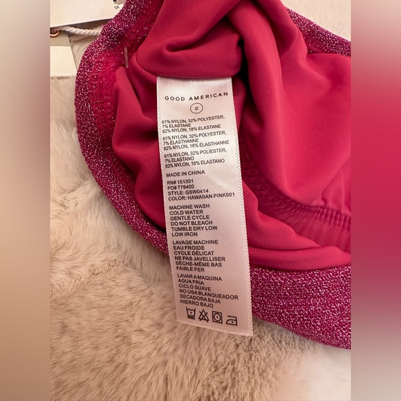 Good American Band Bikini Top In Pink - Picture 3 of 3